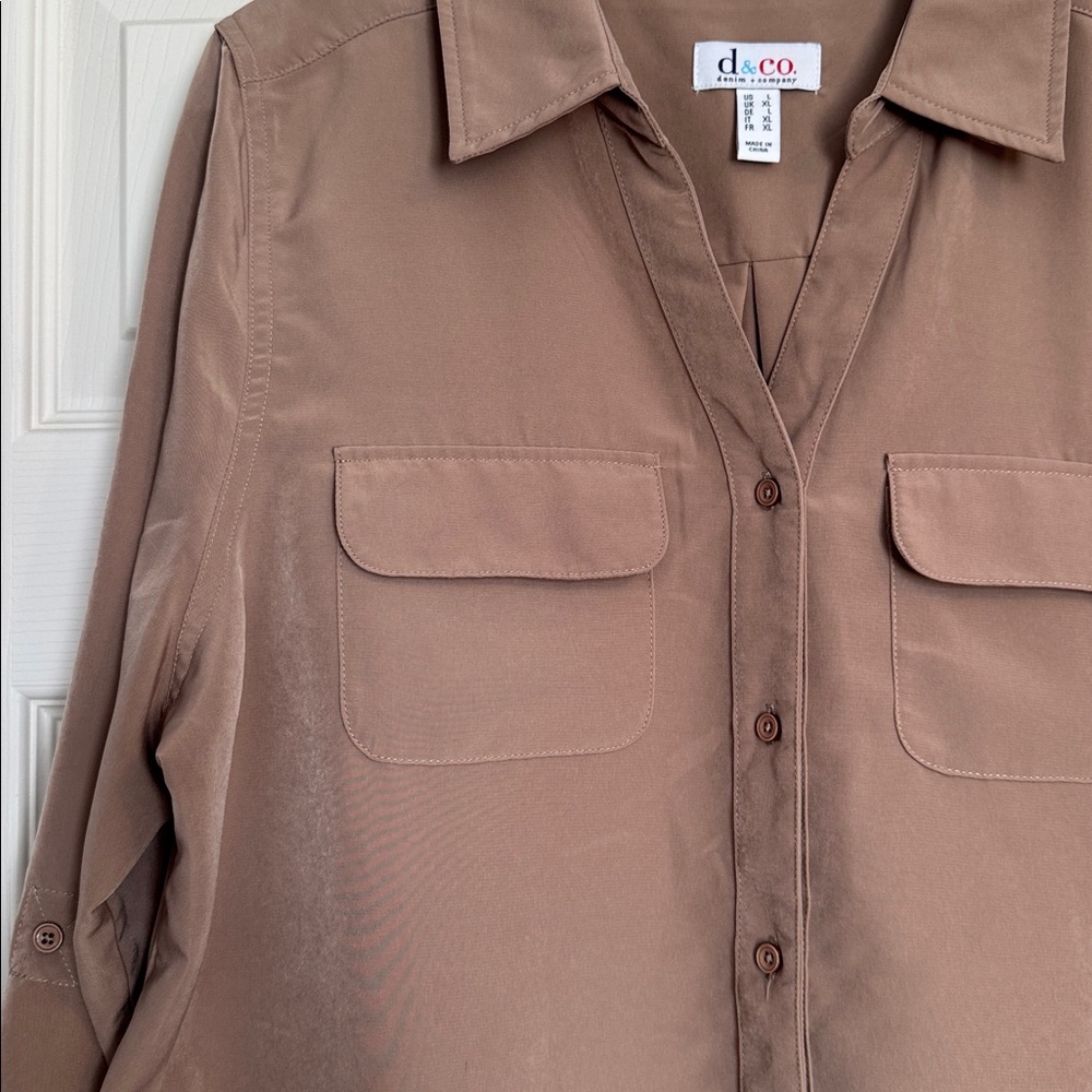 Denim&Co Button-Down Utility Shirt in Taupe - Picture 3 of 6